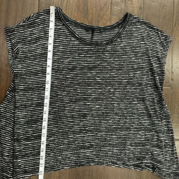 G:21 Sleeveless Top - Picture 6 of 8